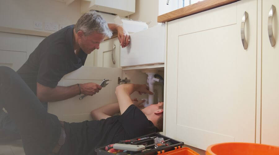 Professional burst pipe repair services in Van Alstyne, TX